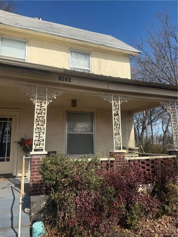 1455 E Main Street, Siloam Springs, AR 72761