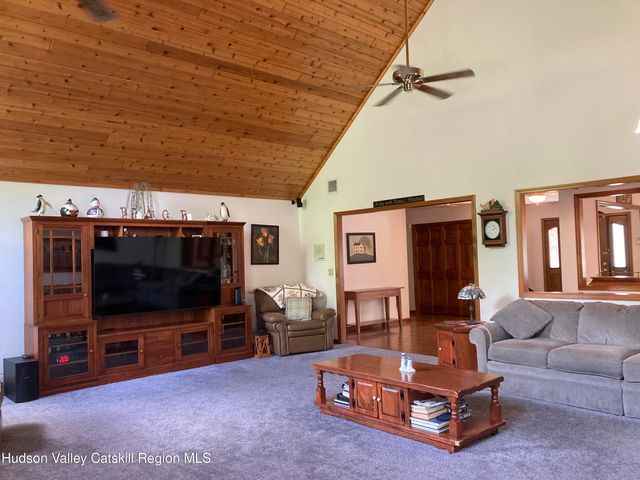 95 Heritage Lane, Montgomery, NY 12549