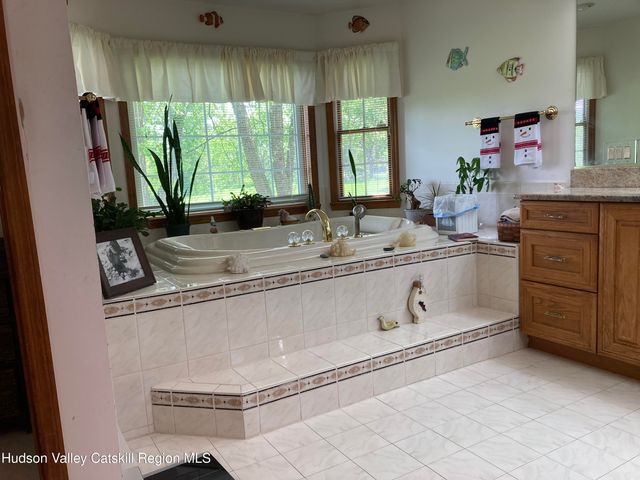 95 Heritage Lane, Montgomery, NY 12549