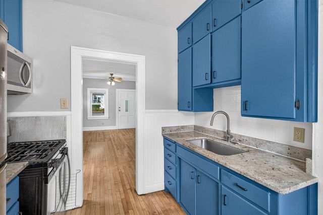 1927 Sherwood Avenue, Saint Paul, MN 55119
