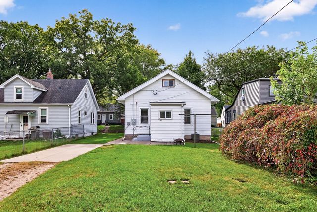 1927 Sherwood Avenue, Saint Paul, MN 55119