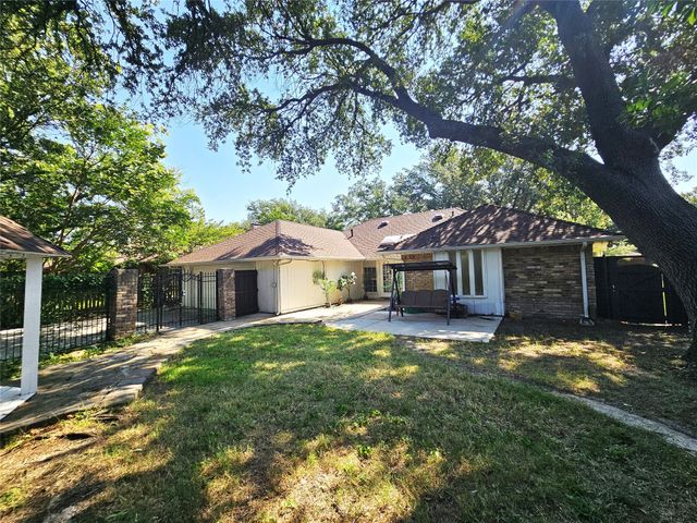 13103 Fall Manor Drive, Dallas, TX 75243
