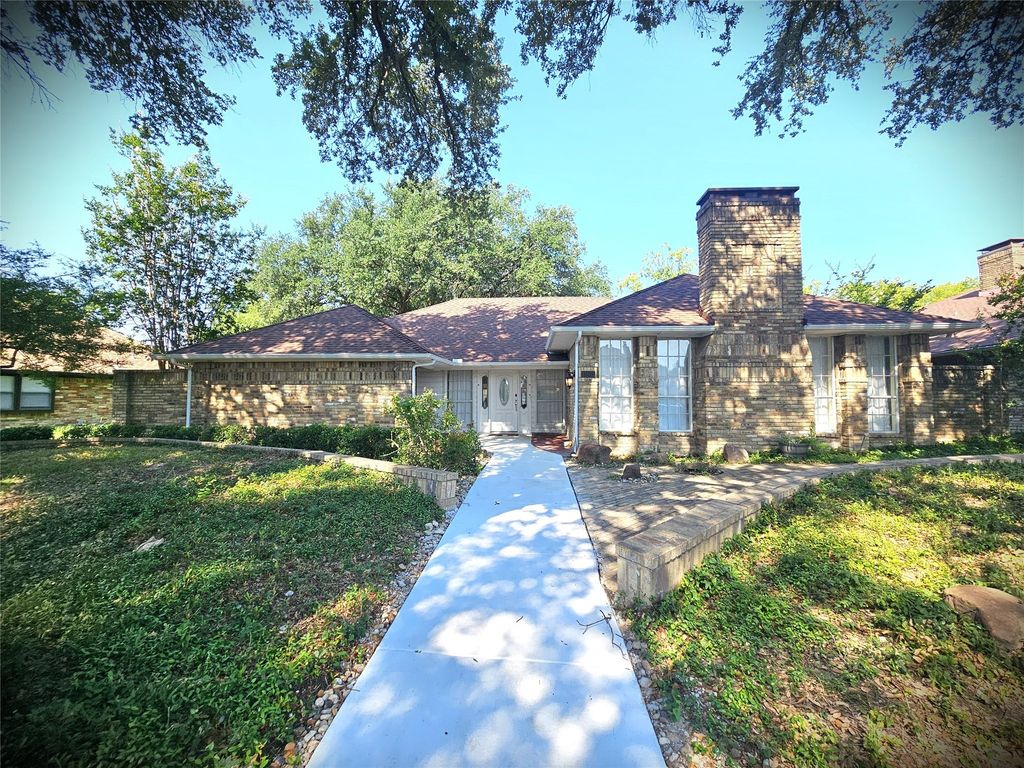 13103 Fall Manor Drive, Dallas, TX 75243