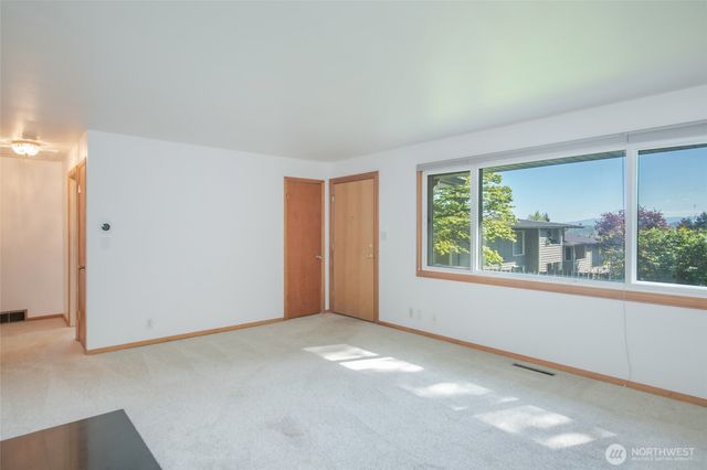 2022 S 108th Street, Seattle, WA 98168