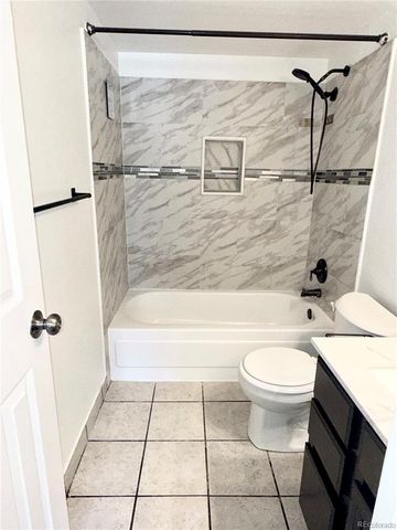12430 E Cornell Avenue 101, Aurora, CO 80014