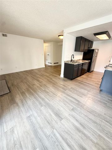 12430 E Cornell Avenue 101, Aurora, CO 80014