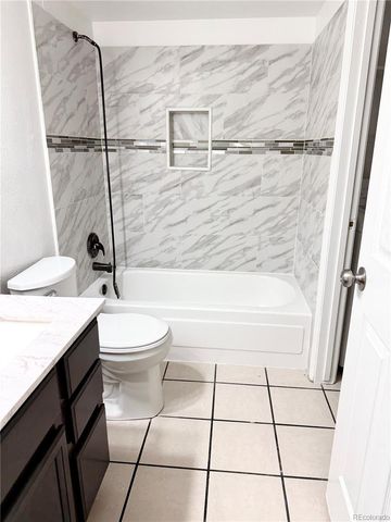 12430 E Cornell Avenue 101, Aurora, CO 80014