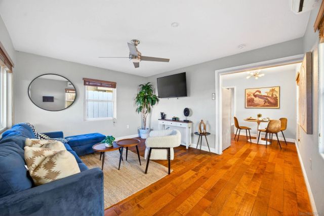 530 11th St, Imperial Beach, CA 91932