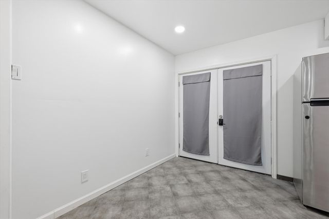 9829 Park Lane Court B, Dallas, TX 75220