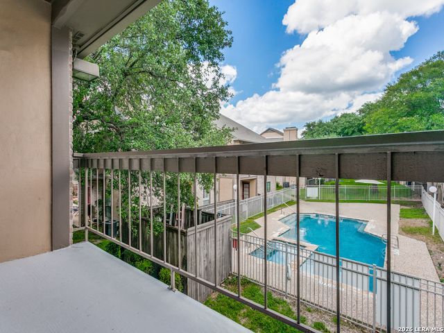 11839 Parliament St Apt 2424, San Antonio, TX 78216