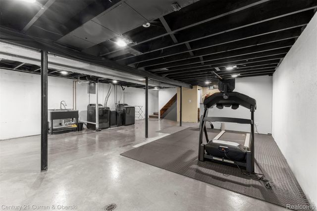34204 Florence Street, Westland, MI 48185