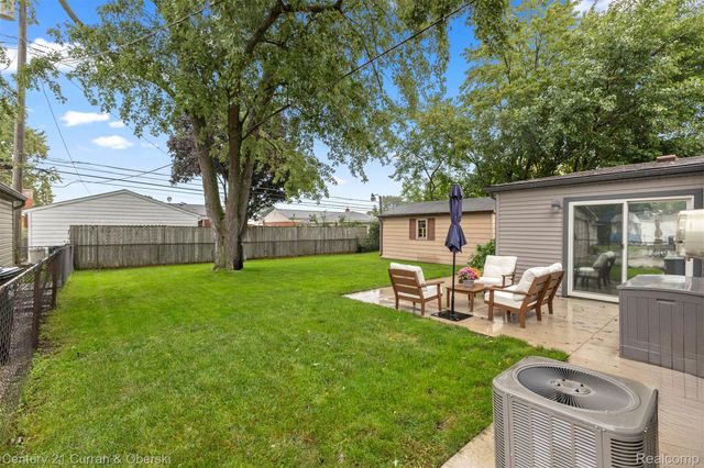 34204 Florence Street, Westland, MI 48185