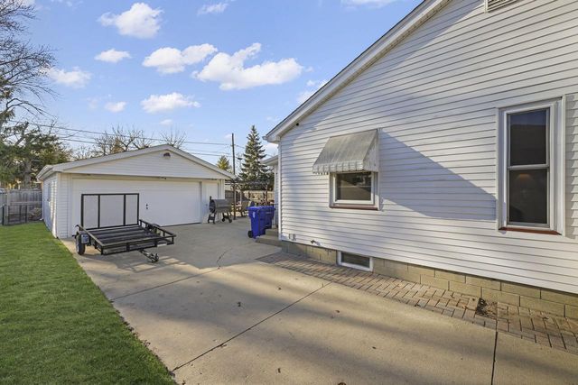 5320 52nd AVENUE, Kenosha, WI 53144