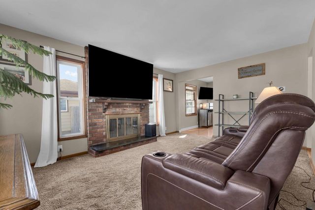 5320 52nd AVENUE, Kenosha, WI 53144