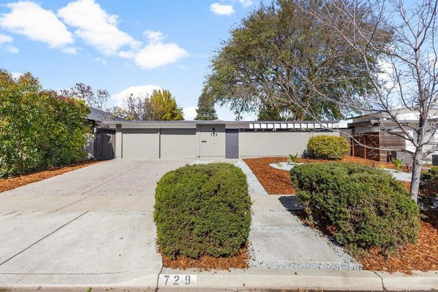 729 Stendhal Lane, Cupertino, CA 95014