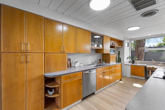 729 Stendhal Lane, Cupertino, CA 95014