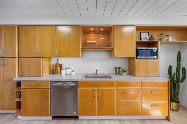 729 Stendhal Lane, Cupertino, CA 95014