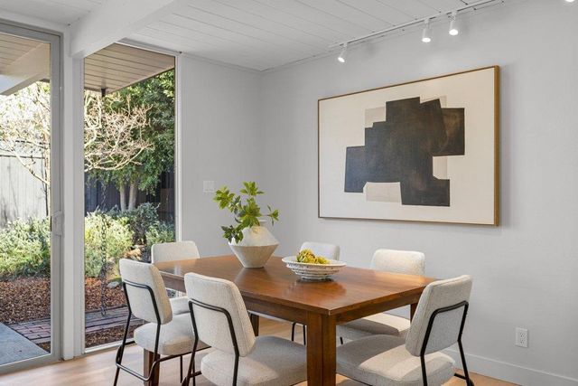 729 Stendhal Lane, Cupertino, CA 95014