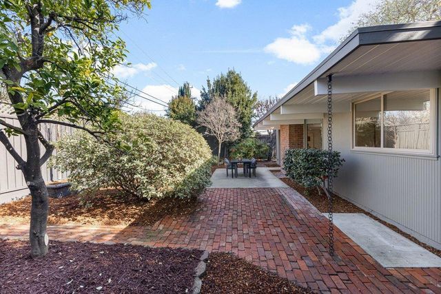 729 Stendhal Lane, Cupertino, CA 95014