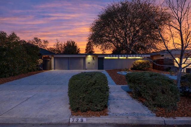 729 Stendhal Lane, Cupertino, CA 95014
