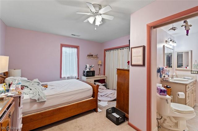 3867 Bay Path Drive, Akron, OH 44319
