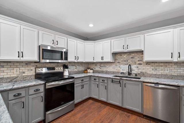 165 Richland Street, Calhoun, GA 30701