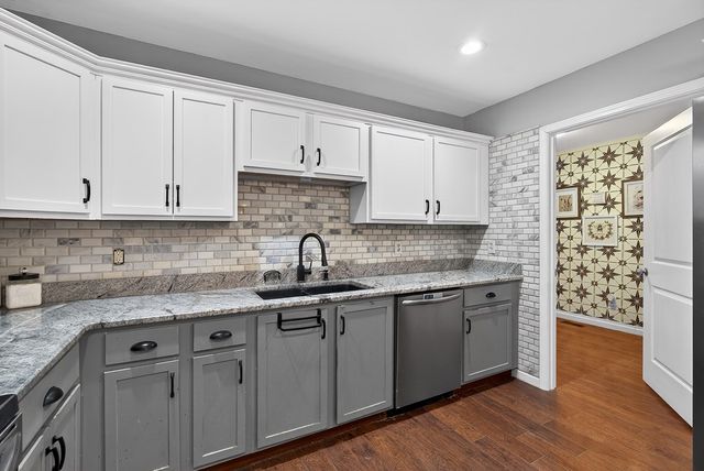 165 Richland Street, Calhoun, GA 30701