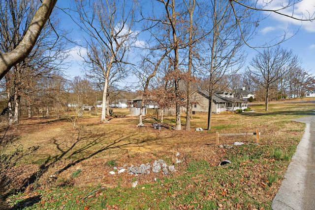 165 Richland Street, Calhoun, GA 30701