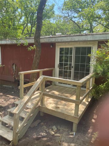 6108 County Road 809, Cleburne, TX 76031
