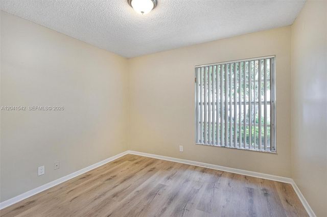 1513 Garden Rd, Weston, FL 33326