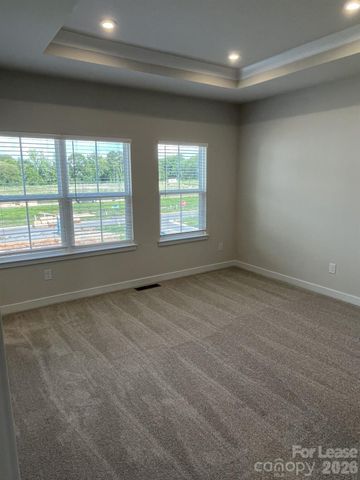 5013 Griers Hill Drive, Charlotte, NC 28273