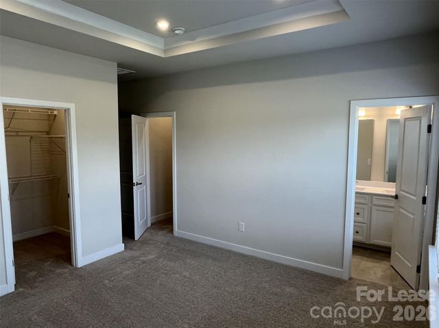 5013 Griers Hill Drive, Charlotte, NC 28273