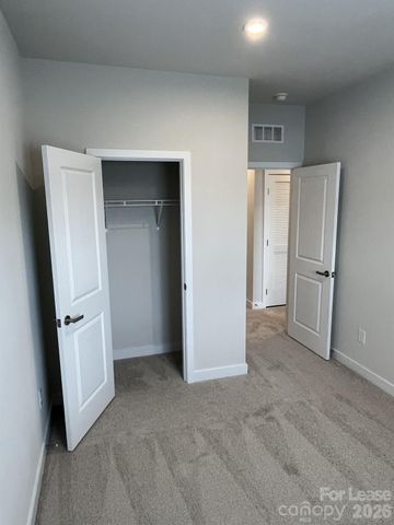 5013 Griers Hill Drive, Charlotte, NC 28273