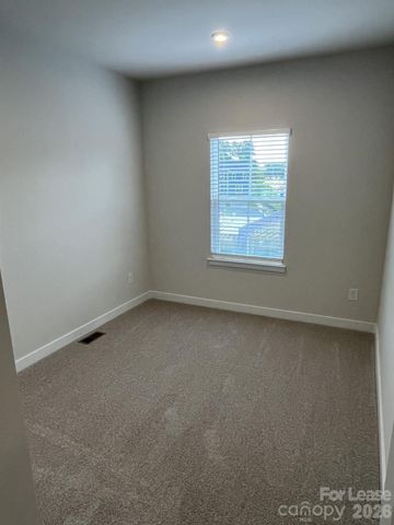 5013 Griers Hill Drive, Charlotte, NC 28273
