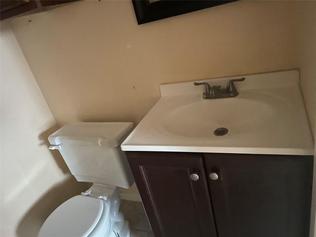 10751 Corona Lane, Houston, TX 77072