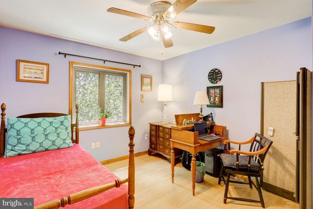 10 GROW RD, Honey Brook, PA 19344