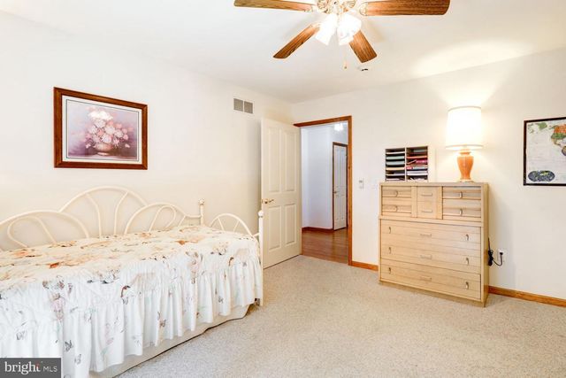 10 GROW RD, Honey Brook, PA 19344