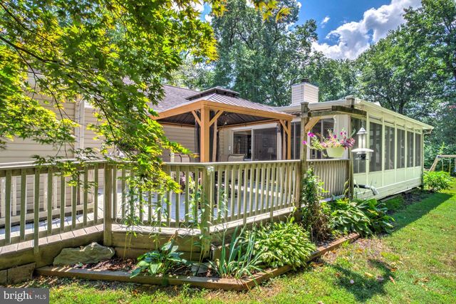 10 GROW RD, Honey Brook, PA 19344