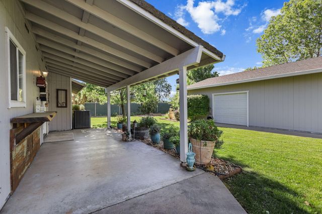 23290 Hogsback Road, Red Bluff, CA 96080