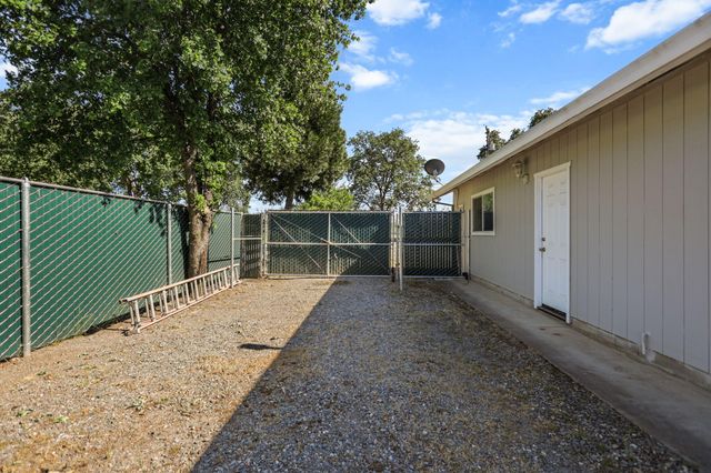 23290 Hogsback Road, Red Bluff, CA 96080