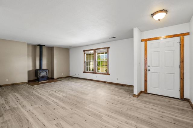 23290 Hogsback Road, Red Bluff, CA 96080