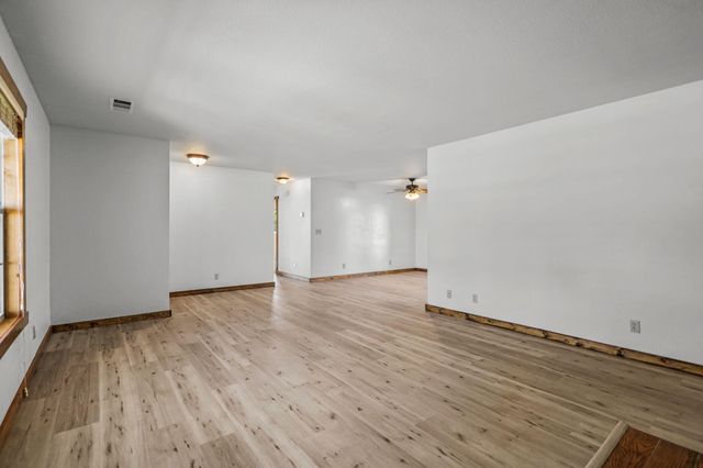 23290 Hogsback Road, Red Bluff, CA 96080