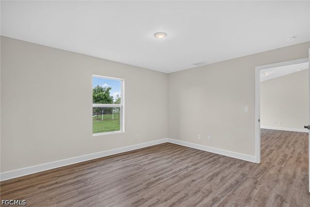 411 NW 11th ST, Cape Coral, FL 33993