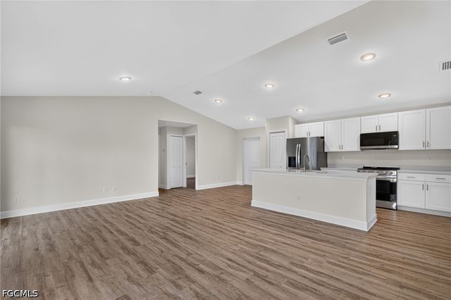 411 NW 11th ST, Cape Coral, FL 33993