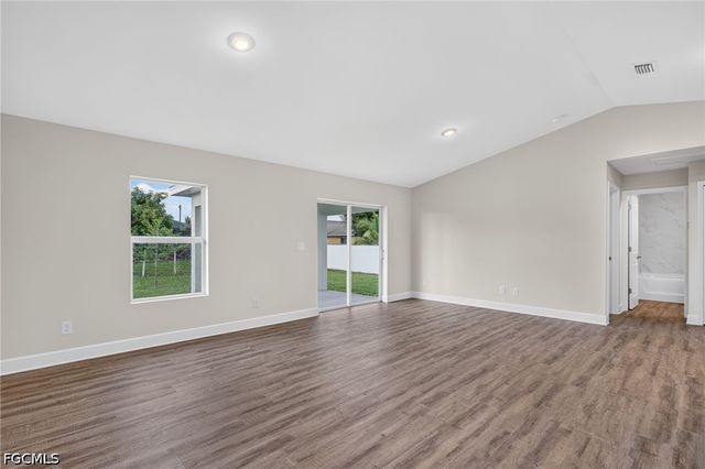 411 NW 11th ST, Cape Coral, FL 33993