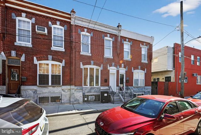 2541 S MOLE ST, Philadelphia, PA 19145
