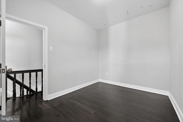 2541 S MOLE ST, Philadelphia, PA 19145