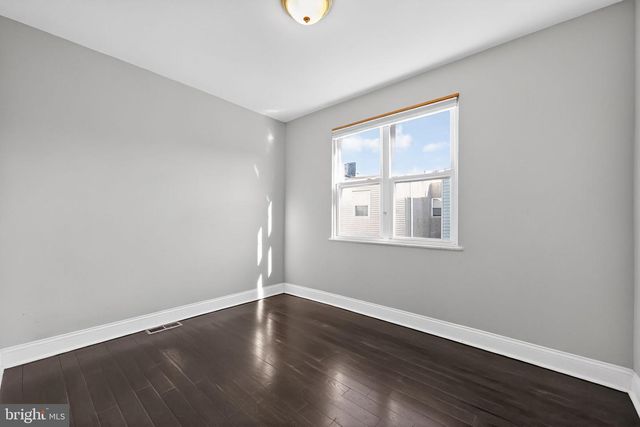 2541 S MOLE ST, Philadelphia, PA 19145