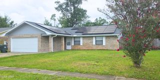 2011 Geralo Lane, Lynn Haven, FL 32444