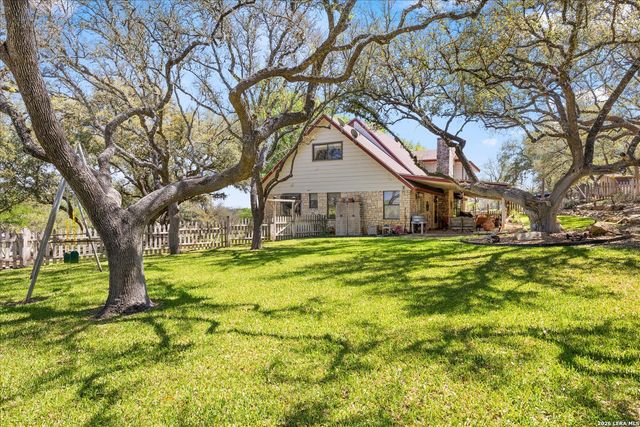 110 Indian Knoll, Boerne, TX 78006